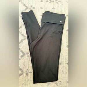 Victoria’s Secret Foldover Yoga Leggings Black Angel Wings M Long